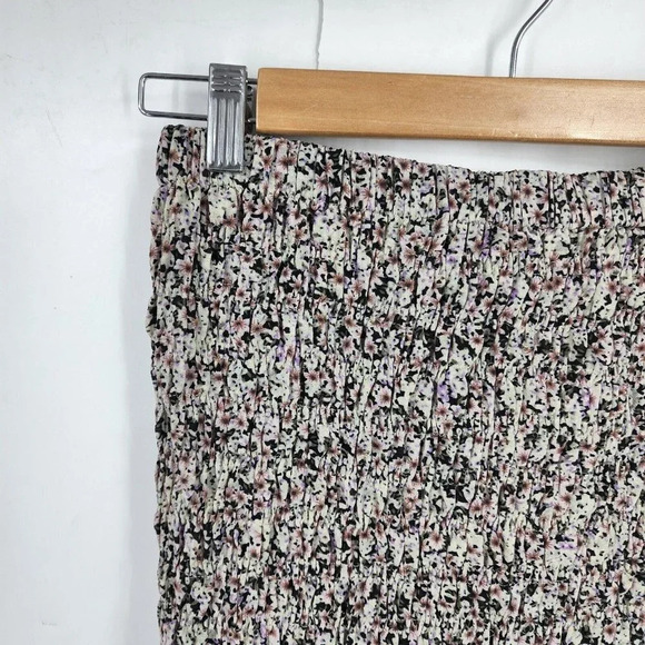 Vero Moda Women's Hollo High Waisted Smock Skirt in Black Size S NWT - Picture 5 of 12